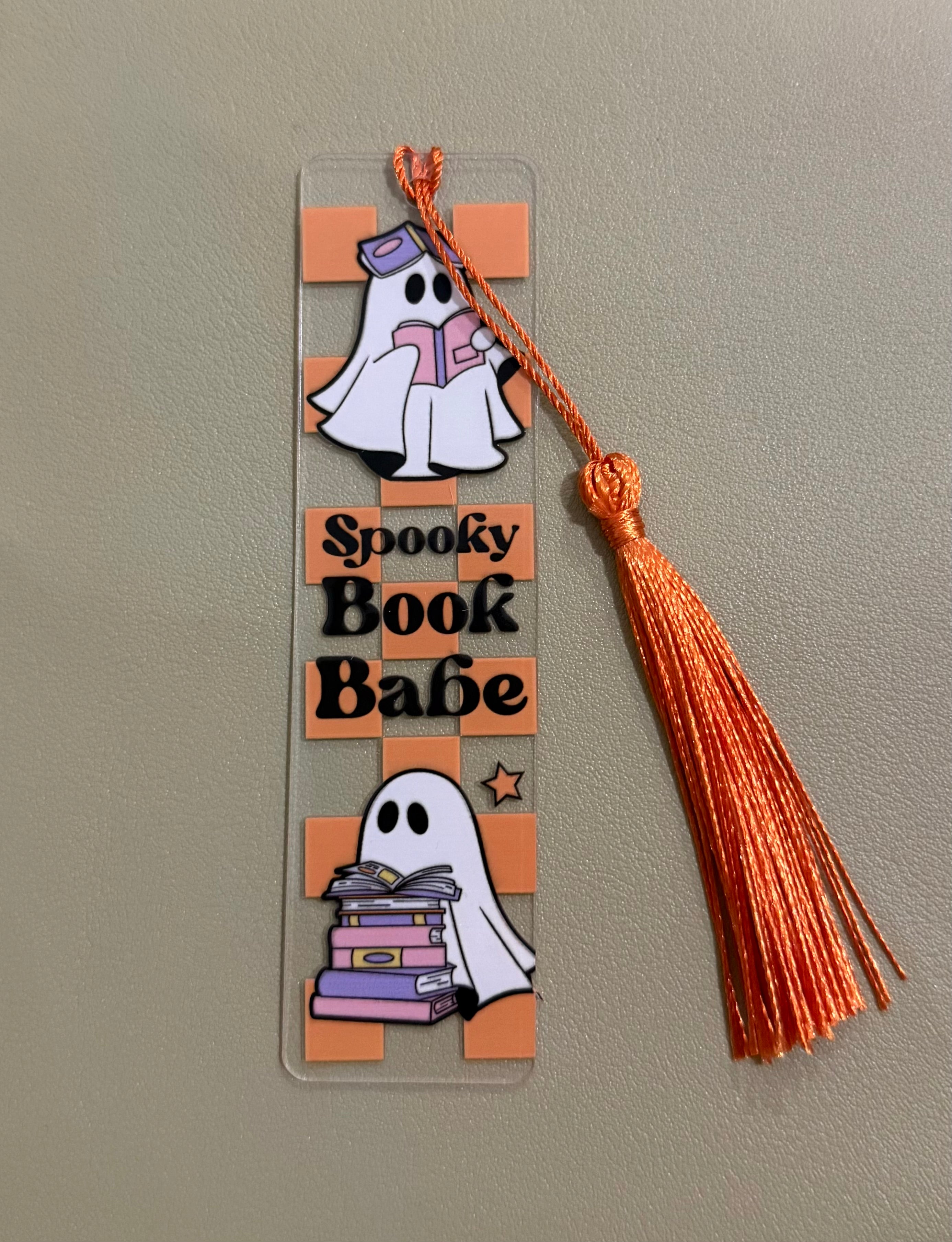 Bookmark de Acrílico - Spooky Book Babe